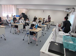 学校体験会ICT１.jpg