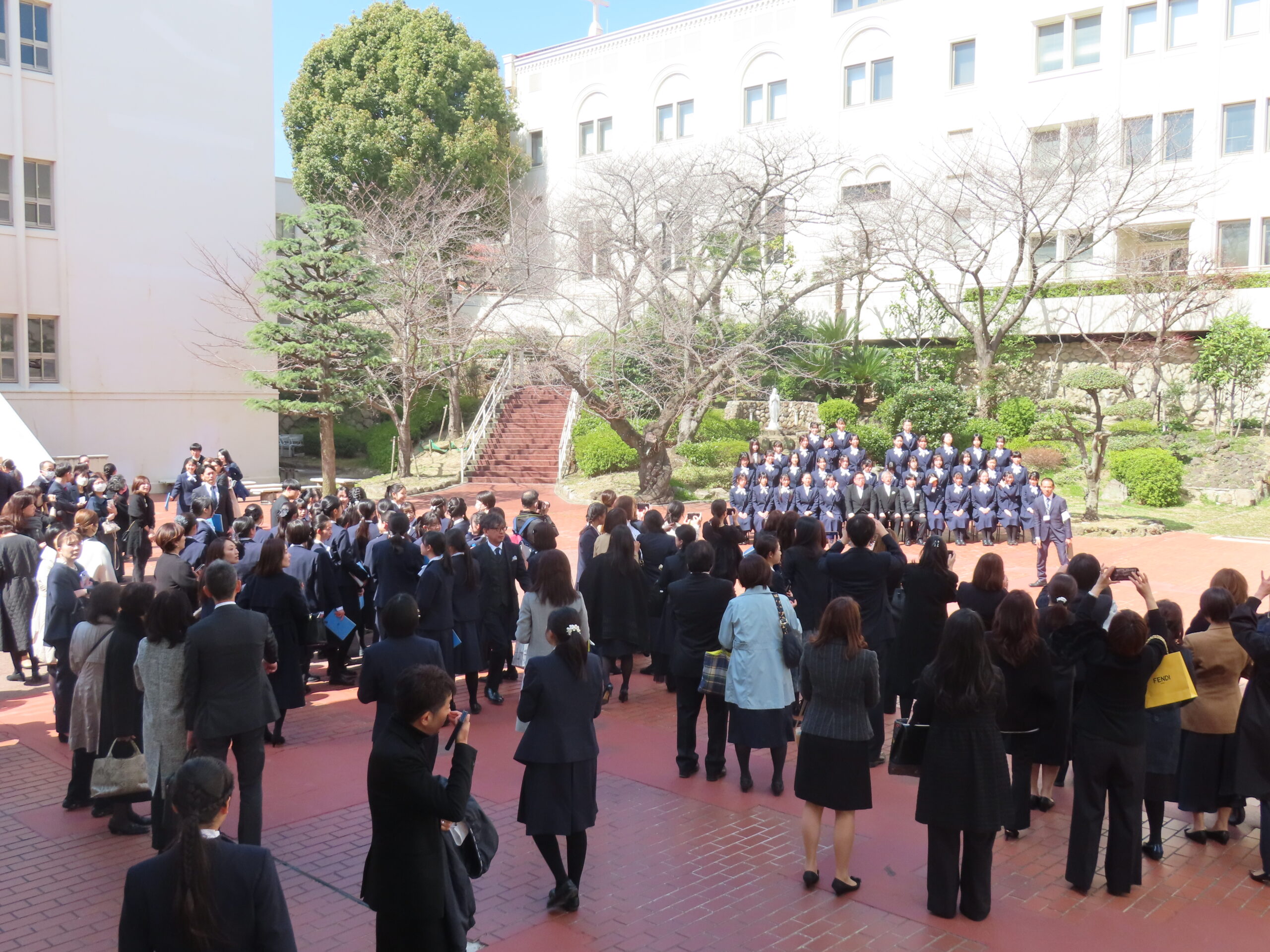 2025年度中学校卒業式・中高終業式 / School Life / 神戸海星女子学院