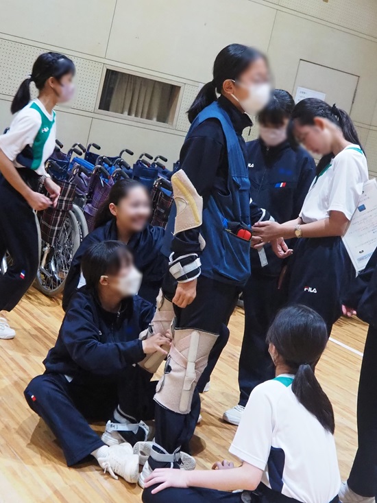 2023しあわせの村７.JPG