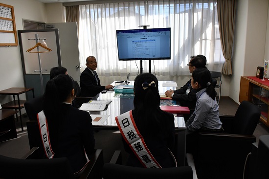 2023一日税務署長３.JPG